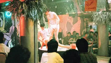 Задник к фильму "Macho Dancer" #911480
