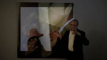 Задник к фильму "Four Paintings by Edward Povey: Sequence and Sisters" #918811