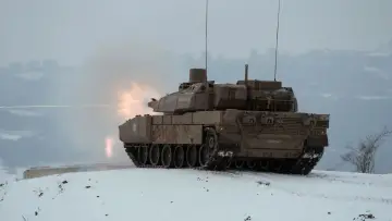 Задник к фильму "Europe, le choix des armes" #823209