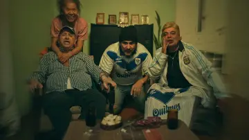 Задник к фильму "Maldigo en voz baja" #877882