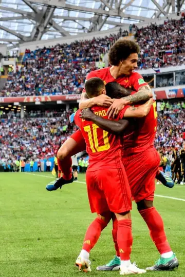 Diables rouges : génération adorée постер