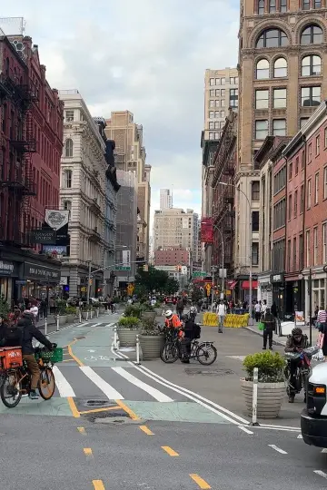 Постер к фильму "Broadway & Union Square, New York 2" #920933