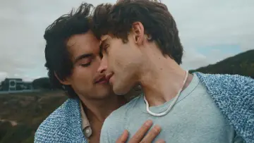 Задник к фильму "Love Whisper" #922033