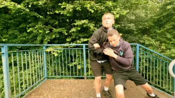 Задник к фильму "Attack On Allford 3: Too Cruel For School" #1192080