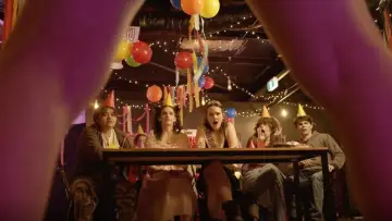 Задник к фильму "She F***ed a Comedian" #913696