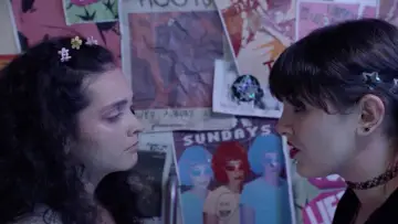 Задник к фильму "She F***ed a Comedian" #913699