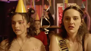Задник к фильму "She F***ed a Comedian" #913703