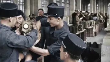 1939-1940 : une étrange défaite постер