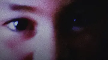 Caras постер