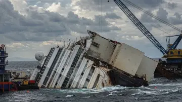 Задник к фильму "Shipwrecked: Nightmare at Sea" #954570