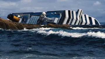 Задник к фильму "Shipwrecked: Nightmare at Sea" #954575