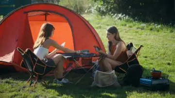 Задник к фильму "Le camping, un siècle de bonheur français" #929544
