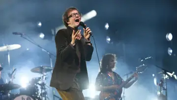 Задник к фильму "Pulp: What Do You Do for an Encore?" #1768688