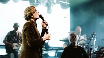 Задник к фильму "Pulp: What Do You Do for an Encore?" #1768693