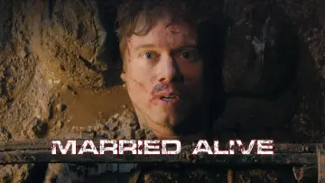 Задник к фильму "Married Alive" #955709