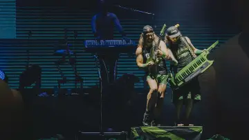 Задник к фильму "Alestorm - Hellfest 2026" #1177395
