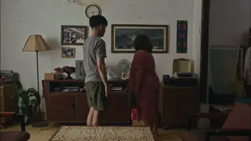 Задник к фильму "A House with a Breathing Fan" #1203661