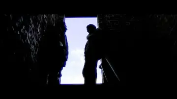 Задник к фильму "Broken Clouds" #965503