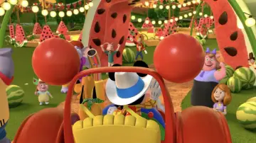 Задник к фильму "Mickey