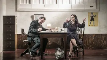 Задник к фильму "National Theatre Live: Golden Boy" #1773200