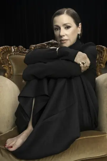 Постер к фильму "Tina Arena: Unravel Me" #1151461