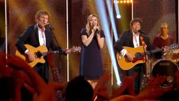 Задник к фильму "La belle histoire de la chanson française" #955478