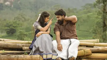 Задник к фильму "அதிரன்" #1163514