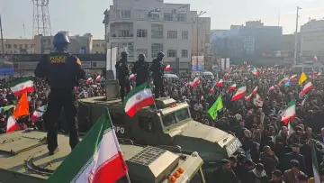 Задник к фильму "Iran: Menschen im Krieg" #958221