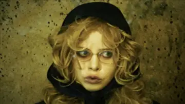 Задник к фильму "Rumours Of Madam Roach" #953704