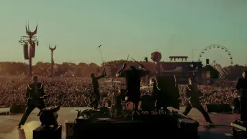 Задник к фильму "The Hives - Hellfest 2026" #1144448