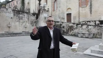 Задник к фильму "Marco Bellocchio: La porta della Realtà" #1195561