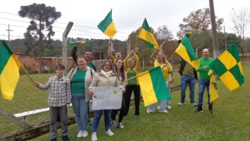 Задник к фильму "Três Passos para Conquistar um Esquisito" #1224973