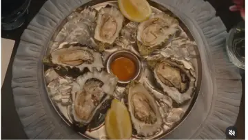 Задник к фильму "Oyster" #1166228
