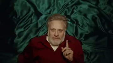 Задник к фильму "The Pervert