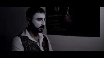 Задник к фильму "L