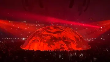 Задник к фильму "Ye live at Arnhem Night 2" #1631512