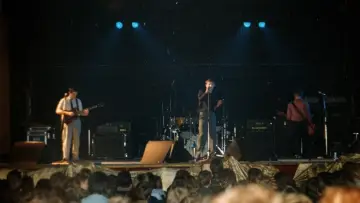 Задник к фильму "Joy Division: Apollo Theater, Manchester  27 and 28th October 1979" #1352204