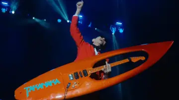 Задник к фильму "SUPER TAKANAKA WORLD LIVE IN LONDON 2026" #1617124