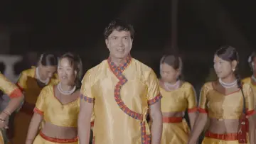 Задник к фильму "Sutukai Aijanu Maya Gaijamla Relaima Chadera" #1636009
