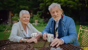 Задник к фильму "Tea with Judi Dench featuring Ian McKellen" #1225850
