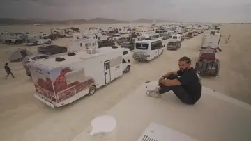 Задник к фильму "Burning Man, le désert de tous les possibles" #1526913