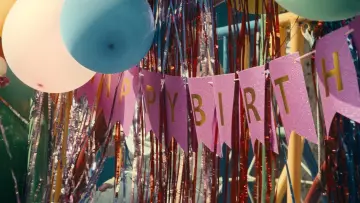 Задник к фильму "The Balloon is a Life Never Celebrated" #1569102