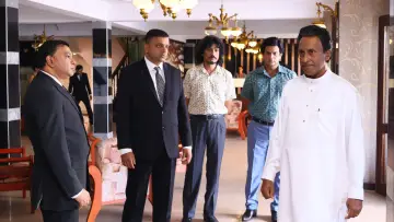 Задник к фильму "එදා රෑ" #1583147