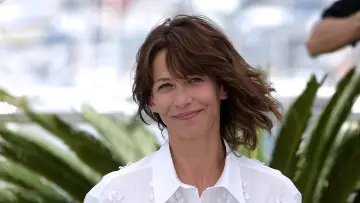 Задник к фильму "Sophie Marceau, à voix haute" #1623481