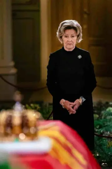 Kong Harald IV av Norge: Begravelsen постер