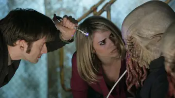Задник к фильму "Doctor Who: The Satan Pit" #1862877