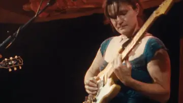 Задник к фильму "Big Thief - Live at The Opera House at 7A Ranch, Wimberley, TX, Nov 6, 2025" #1650930