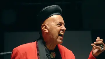 Задник к фильму "Mr. Wonderful" #1803954