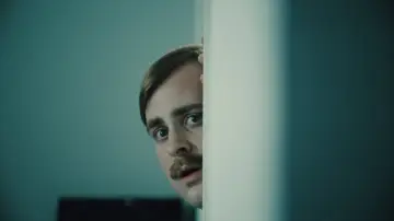 Задник к фильму "Bill