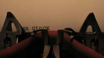 Задник к фильму "A Clockwriter" #1734086